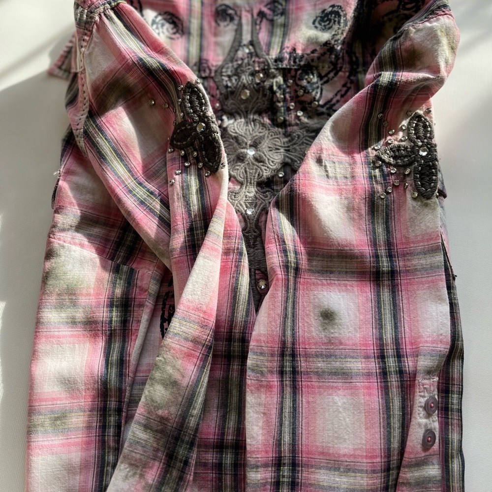 Roar Shirt Women’s Medium Western Top. - Picture 8 of 8
